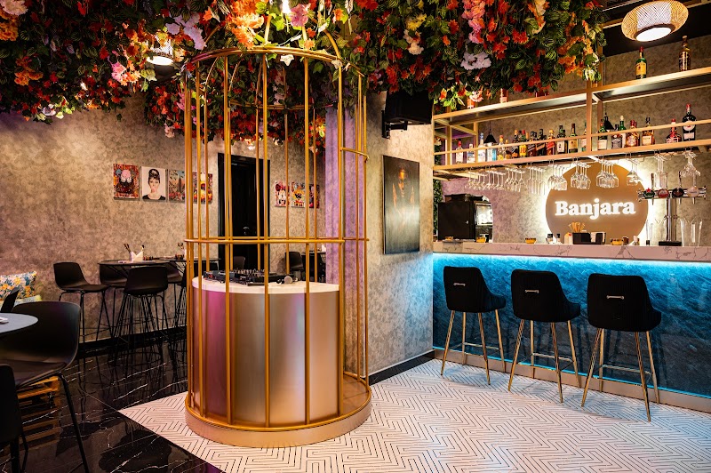 Banjara Lounge Dubai in manhattan avenue hotel - Al Mankhool - Dubai - United Arab Emirates, Dubai